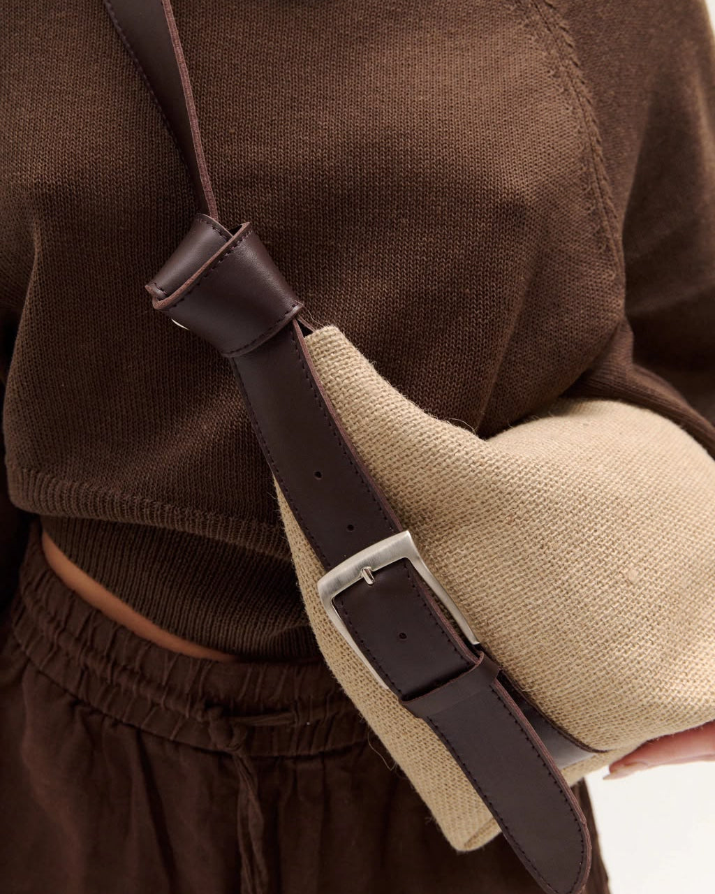 Cartera Brown